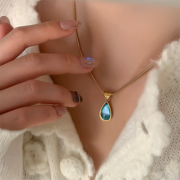 Teardrop Necklace